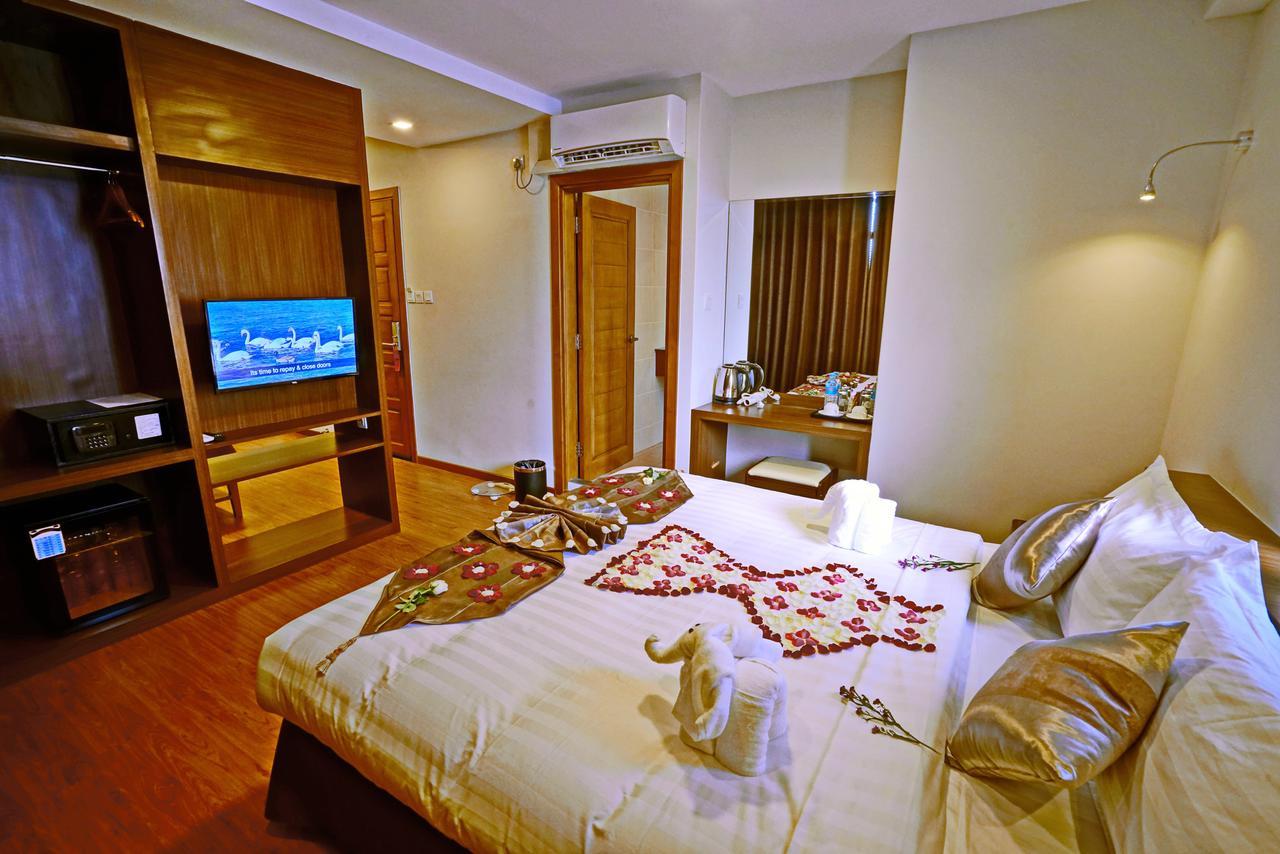 Sanctuary Hotel Mandalaj Zewnętrze zdjęcie