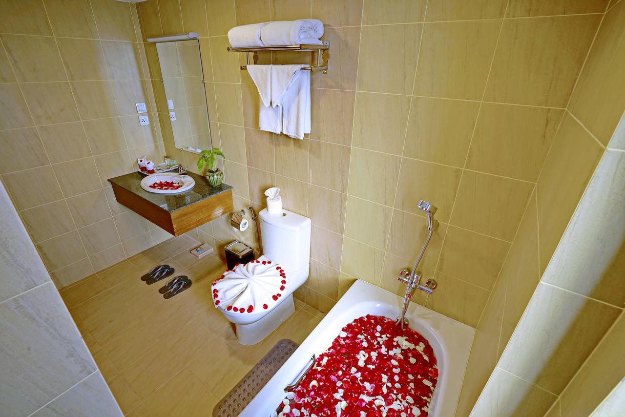 Sanctuary Hotel Mandalaj Zewnętrze zdjęcie