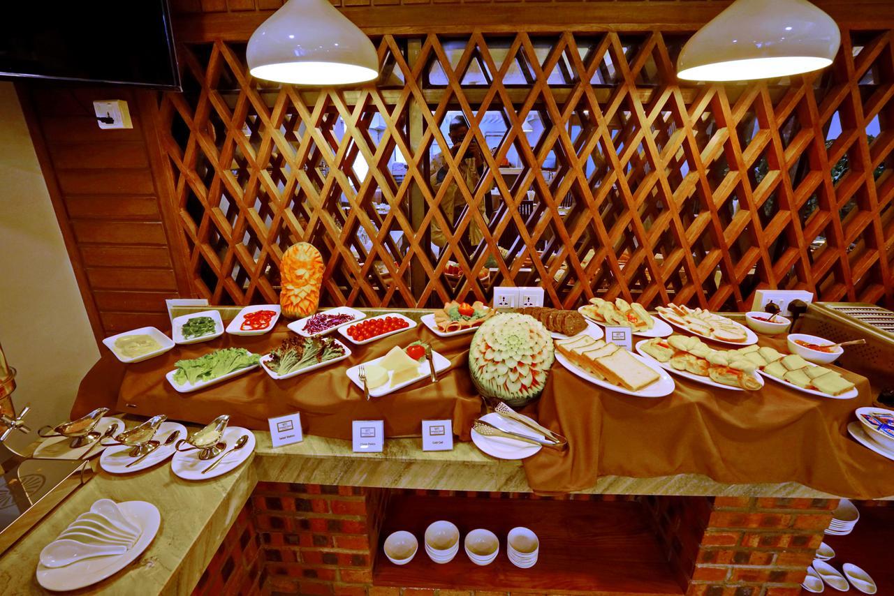 Sanctuary Hotel Mandalaj Zewnętrze zdjęcie