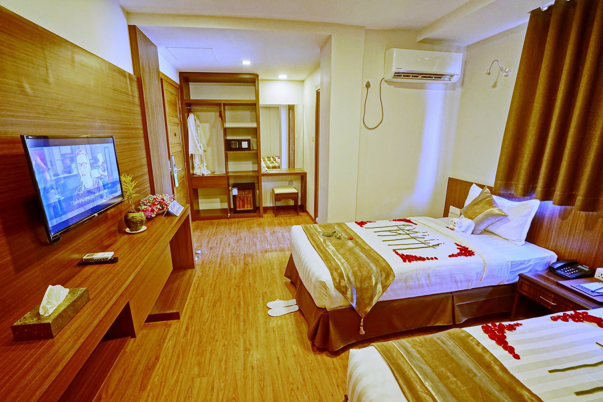 Sanctuary Hotel Mandalaj Zewnętrze zdjęcie